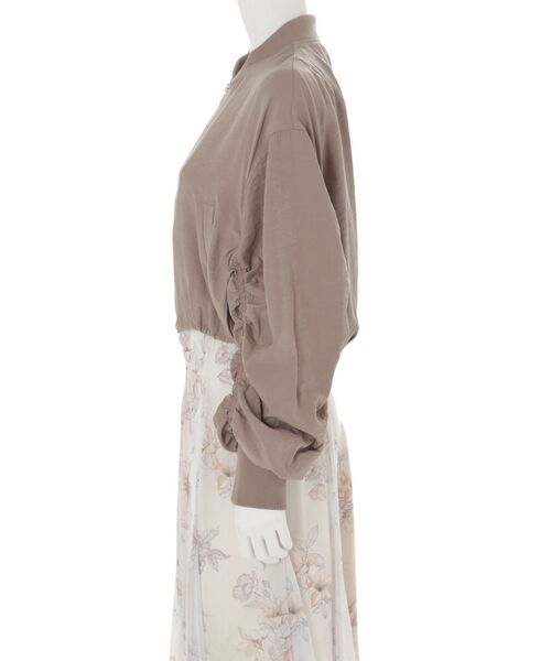 MERCURYDUO(マーキュリーデュオ)の「ドロストボリュームスリーブブルゾン(ブルゾン・レディース・ベージュ/アイボリー・FREE)」の13枚目の写真