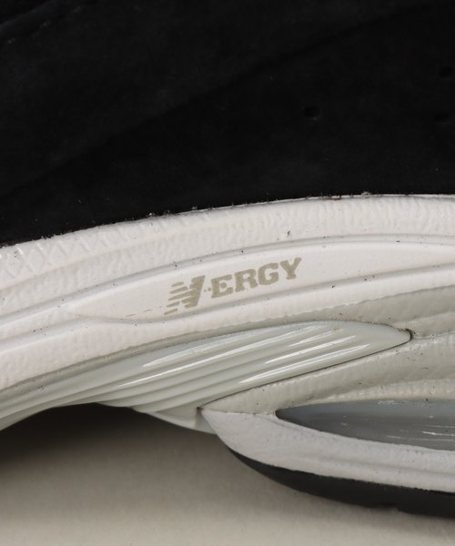 NEW BALANCE(ニューバランス)の「【New Balance / ニューバランス】M2002RX D(スニーカー・メンズ・ブラック・25.5cm/26cm/26.5cm/27cm/27.5cm/28cm/29cm)」の16枚目の写真