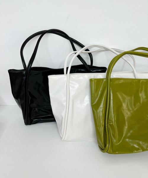 CEMONEMO(セモネモ)の「【A4サイズ収納可能】 スクエア ビッグ トートバッグ(トートバッグ・レディース・グリーン/アイボリー/ブラック・FREE)」の6枚目の写真