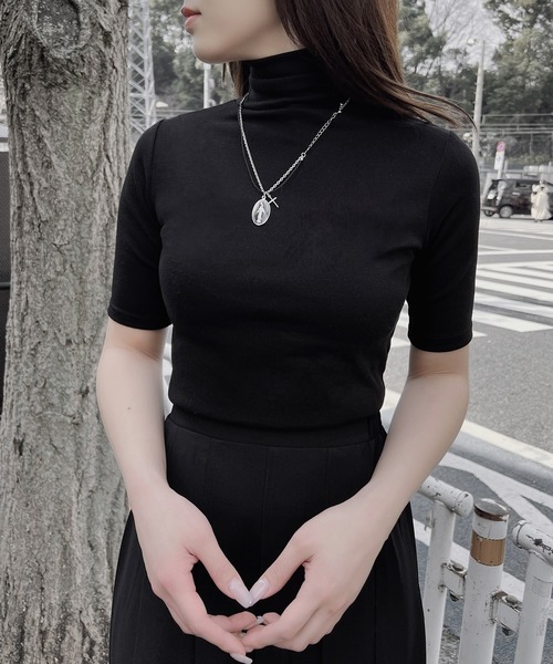 Figments（フィグメンツ）の「ハイネックトップ（Tシャツ/カットソー・レディース・ブラック/ホワイト・FREE）」の2枚目の写真