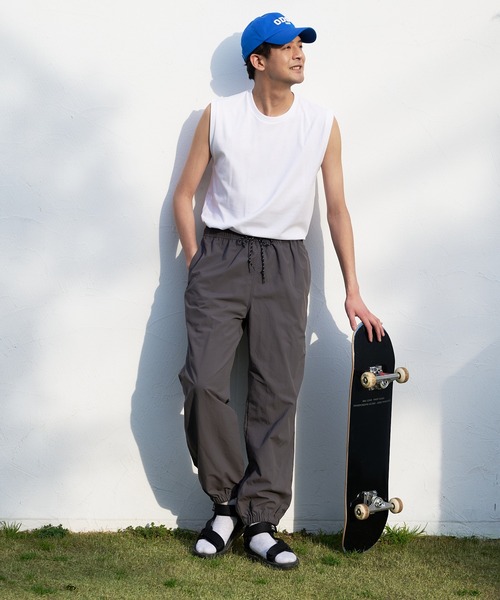 JEANS MATE(ジーンズメイト)の「汗染みの目立ちにくいTシャツ ZEROSTAIN ゼロステイン 撥水性 UVカット レイヤード ノースリーブ(タンクトップ・メンズ・ネイビー/ブラック/ホワイト・X-LARGE/MEDIUM/LARGE)」の6枚目の写真