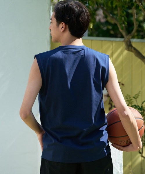 JEANS MATE(ジーンズメイト)の「汗染みの目立ちにくいTシャツ ZEROSTAIN ゼロステイン 撥水性 UVカット レイヤード ノースリーブ(タンクトップ・メンズ・ネイビー/ブラック/ホワイト・X-LARGE/MEDIUM/LARGE)」の16枚目の写真