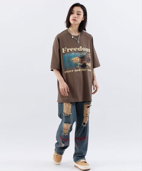 Ressaca（レサーカ）の「オーバーサイズ グラフィックロゴプリント クルーネック半袖Tシャツ（Tシャツ/カットソー・メンズ・ホワイト×ブラック/グリーン/ブラウン/ブラック/ホワイト/ブラック×ホワイト/ブラウン系その他・L/M/XL）」の10枚目の写真