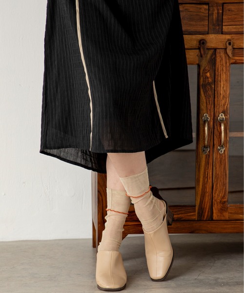 MILLION CARATS(ミリオンカラッツ)の「バックスタイルまで抜け目なく!ゆったりとしたフォルムでナチュラルな印象を与えるシアーカフタンワンピース(ワンピース・レディース・ブラック/マルチ/オフホワイト・FREE)」の6枚目の写真