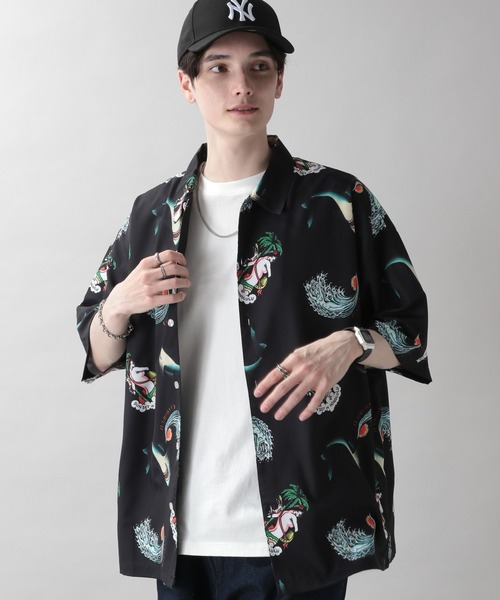 RAGEBLUE(レイジブルー)の「エドハーディコラボ総柄デザインシャツ(シャツ/ブラウス・メンズ・ブラック/ネイビー・MEDIUM/LARGE)」の5枚目の写真