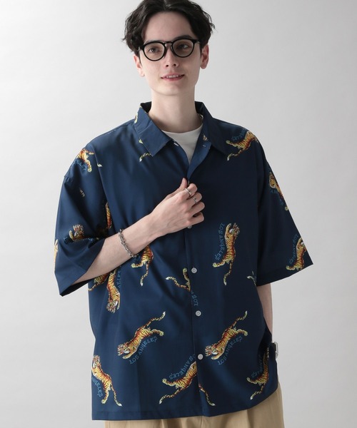 RAGEBLUE(レイジブルー)の「エドハーディコラボ総柄デザインシャツ(シャツ/ブラウス・メンズ・ブラック/ネイビー・MEDIUM/LARGE)」の3枚目の写真