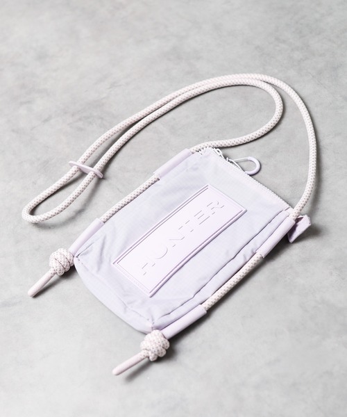 HUNTER(ハンター)の「/HUNTER/TRAVEL RIPSTOP PHONE POUCH(ショルダーバッグ・レディース・ライラック/ホワイト/ホワイト系その他/ブラック/イエロー/グリーン/ブラック×ピンク/ベージュ/ブラウン/ライトグリーン/ピンク/ダークパープル/ブラック系その他・FREE)」の11枚目の写真