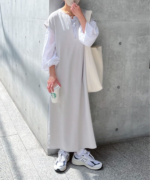 feepur（フェピュール）の「フェイクレザーショルダーバッグ（ショルダーバッグ・レディース・アイボリー/ブラック・FREE）」の6枚目の写真