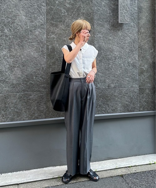 feepur（フェピュール）の「フェイクレザーショルダーバッグ（ショルダーバッグ・レディース・アイボリー/ブラック・FREE）」の16枚目の写真