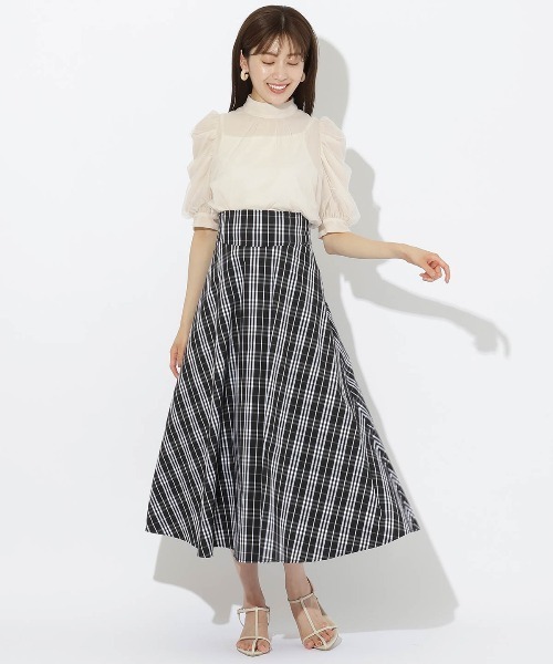 AND COUTURE(アンドクチュール)の「チュールレーヤードブラウス(シャツ/ブラウス・レディース・ピンク/オフホワイト/ライトグレー/ベージュ・MEDIUM)」の22枚目の写真