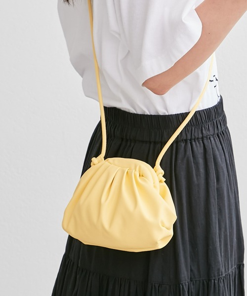 CIAOPANIC TYPY(チャオパニックティピー)の「がま口ギャザーミニショルダー(ショルダーバッグ・レディース・ブラック/ピンク/シルバー/イエロー・ONE SIZE)」の7枚目の写真