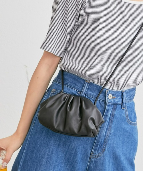 CIAOPANIC TYPY(チャオパニックティピー)の「がま口ギャザーミニショルダー(ショルダーバッグ・レディース・ブラック/ピンク/シルバー/イエロー・ONE SIZE)」の14枚目の写真