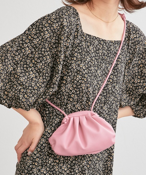 CIAOPANIC TYPY(チャオパニックティピー)の「がま口ギャザーミニショルダー(ショルダーバッグ・レディース・ブラック/ピンク/シルバー/イエロー・ONE SIZE)」の16枚目の写真