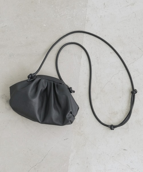 CIAOPANIC TYPY(チャオパニックティピー)の「がま口ギャザーミニショルダー(ショルダーバッグ・レディース・ブラック/ピンク/シルバー/イエロー・ONE SIZE)」の15枚目の写真