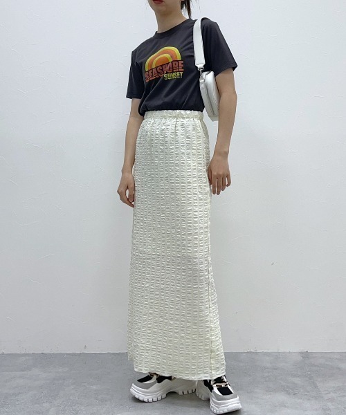 FOREVER 21(フォーエバー トゥエンティーワン)の「レトログラフィックTシャツ(Tシャツ/カットソー・レディース・ゴールド/グレー系その他7/ホワイト・FREE)」の22枚目の写真