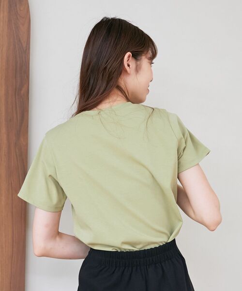 MAJESTIC LEGON（マジェスティックレゴン）の「パールロゴTee（Tシャツ/カットソー・レディース・オフホワイト/ブルー/ブラック/ライトグリーン・MEDIUM）」の22枚目の写真