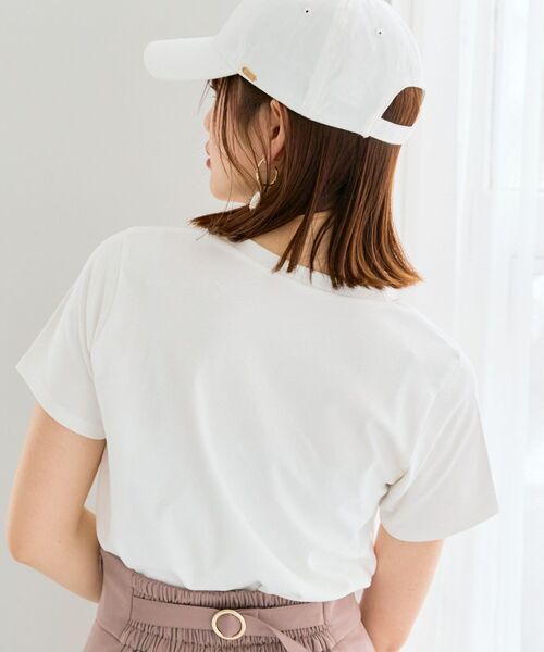 MAJESTIC LEGON（マジェスティックレゴン）の「パールロゴTee（Tシャツ/カットソー・レディース・オフホワイト/ブルー/ブラック/ライトグリーン・MEDIUM）」の15枚目の写真