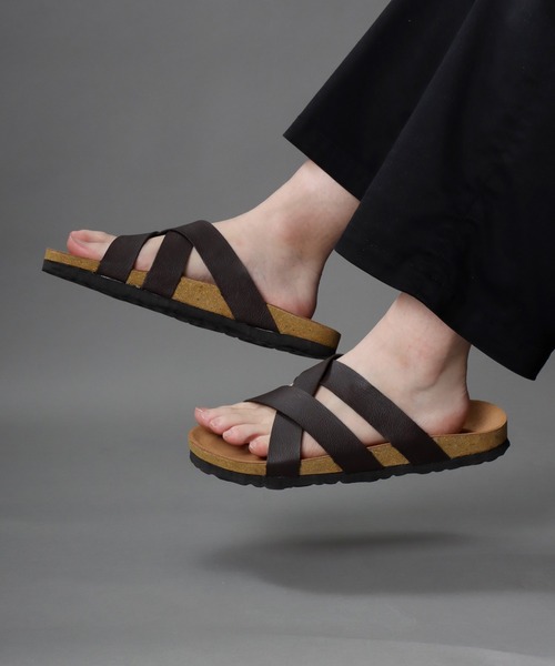 SITRY(シトリー)の「PU comfort design sandals/フェイクレザー コンフォート デザイン サンダル(サンダル・メンズ・ブラック/ブラウン・M/L)」の19枚目の写真