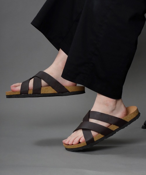 SITRY(シトリー)の「PU comfort design sandals/フェイクレザー コンフォート デザイン サンダル(サンダル・メンズ・ブラック/ブラウン・M/L)」の20枚目の写真