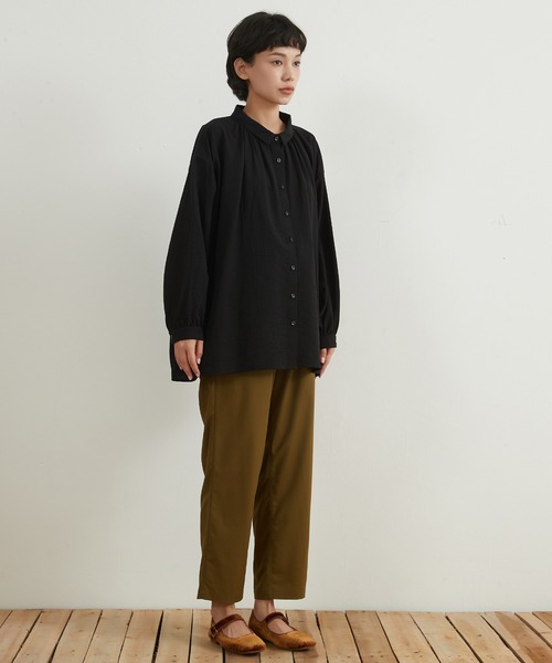 On One's Own(オンワンズオン)の「On One's Own リネンミックスリラックスストレートパンツ(スラックス・レディース・オリーブ/ブラウン/ブラック・M/S/L)」の6枚目の写真
