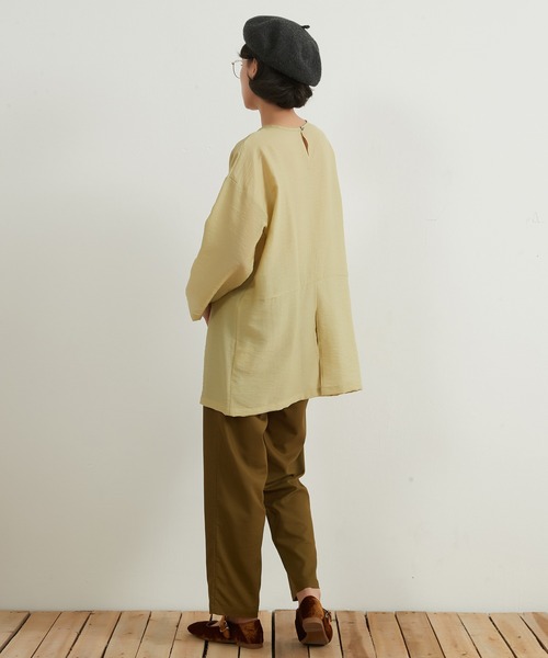 On One's Own(オンワンズオン)の「On One's Own リネンミックスリラックスストレートパンツ(スラックス・レディース・オリーブ/ブラウン/ブラック・M/S/L)」の10枚目の写真