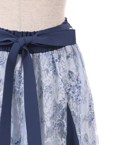 axes femme（アクシーズファム）の「紫陽花プリントレース
