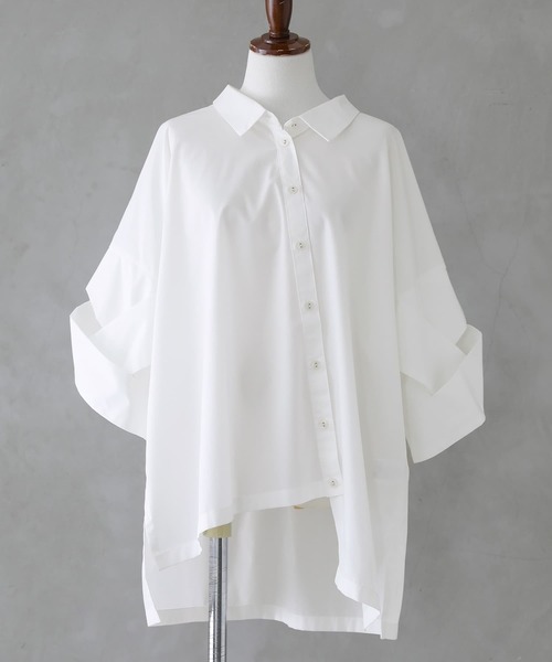 kOhAKU（コハク）の「『デザインスリーブアシメシャツ』（シャツ/ブラウス・レディース・ブラック/オフホワイト・FREE）」の5枚目の写真