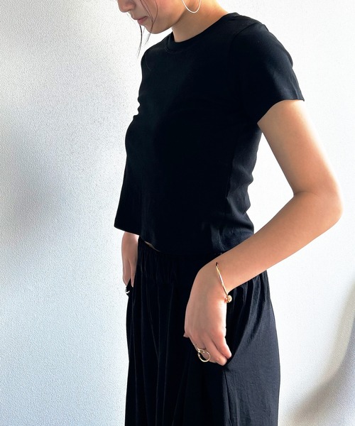 Kotoe(コトエ)の「【高レビュー】万能ミニ丈Tシャツ ミニT(Tシャツ/カットソー・レディース・ホワイト/ブラック/オリーブ/ワイン・FREE)」の6枚目の写真
