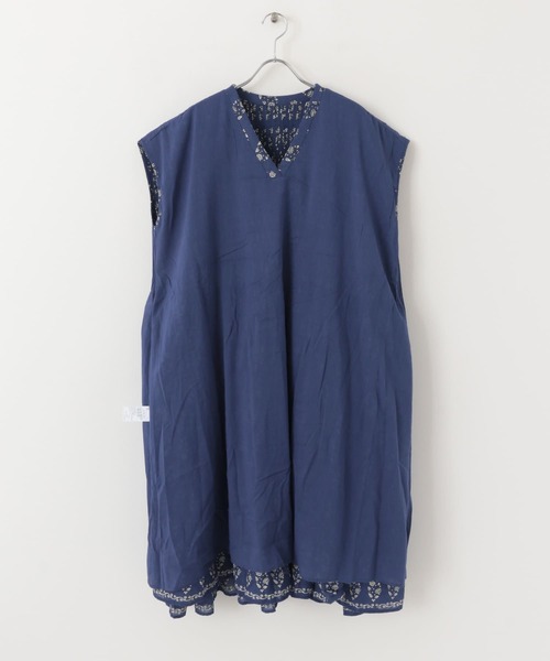 maison de soil（メゾンドソイル）の「『WEB/一部店舗限定』maison de soil　FLOWERBLOCK PRINT DRESS（ワンピース・レディース・ブルー系その他・1）」の4枚目の写真