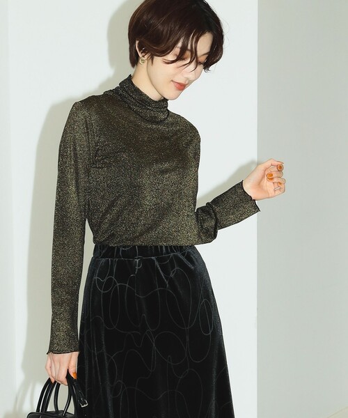 B:MING by BEAMS（ビーミングバイビームス）の「B:MING by BEAMS / ラメ タートルネック プルオーバー（Tシャツ/カットソー・レディース・ブラック/ラベンダー/シルバー・FREE）」の2枚目の写真