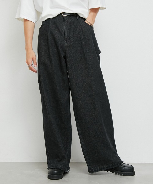 JUNRED（ジュンレッド）の「1タックペインターフリンジワイドデニムパンツ（デニムパンツ・メンズ・ブラック/ブルー系その他4・L/M/S）」の2枚目の写真