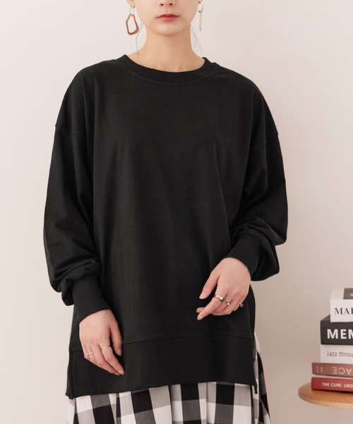 Fashion Letter（ファッションレター）の「【M-5L】ミニ裏毛 サイドスリットトレーナー（スウェット・レディース・チャコールグレー/オフホワイト/ブラック・M～Ｌ/4L～5L/LL～3L）」の18枚目の写真