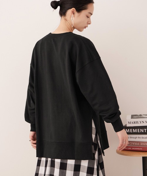 Fashion Letter（ファッションレター）の「【M-5L】ミニ裏毛 サイドスリットトレーナー（スウェット・レディース・チャコールグレー/オフホワイト/ブラック・M～Ｌ/4L～5L/LL～3L）」の15枚目の写真