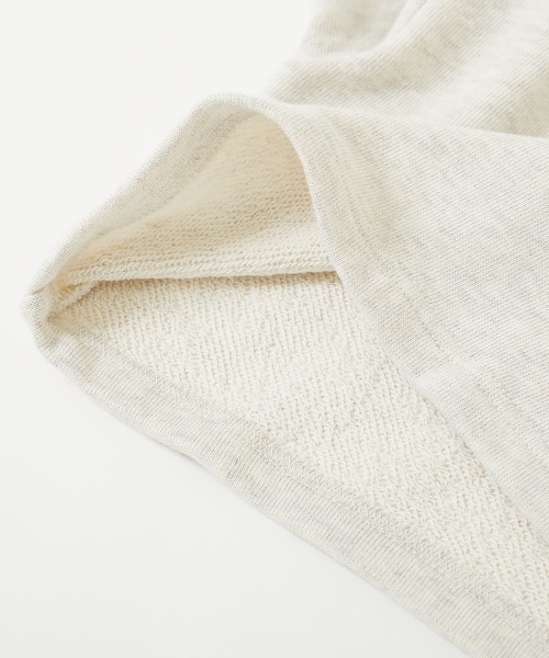 devirock（デビロック）の「無地 クロップド丈 スウェットトレーナー（スウェット・キッズ・オートミール/ダークネイビー/レッド系2・120cm/160cm/140cm/150cm/130cm/110cm/100cm）」の12枚目の写真