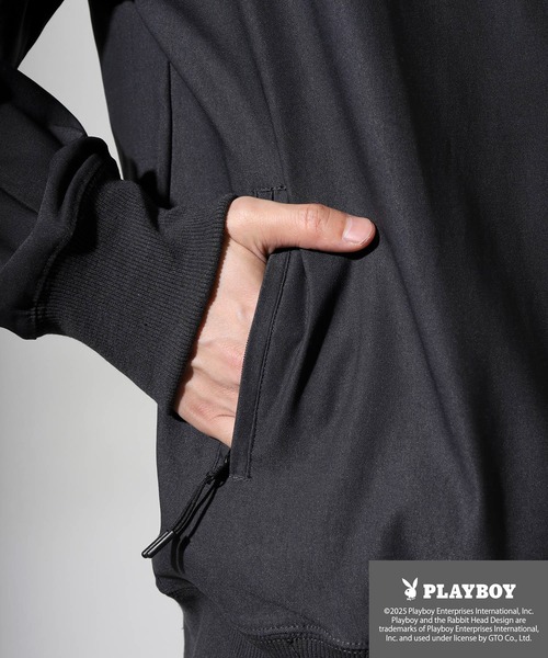 FUNALIVE(ファンアライブ)の「PLAYBOY スーパーストレッチハイネックトップス(Tシャツ/カットソー・メンズ・ブラック系/チャコールグレー・L/XL/M)」の22枚目の写真