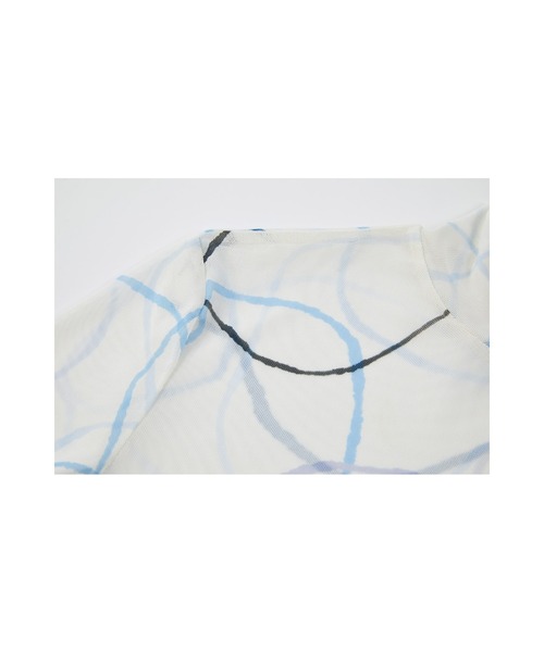 tageechita（タジチタ）の「【tageechita】シアープリントハイネックトップス（Tシャツ/カットソー・レディース・ホワイト・M/L/S）」の7枚目の写真