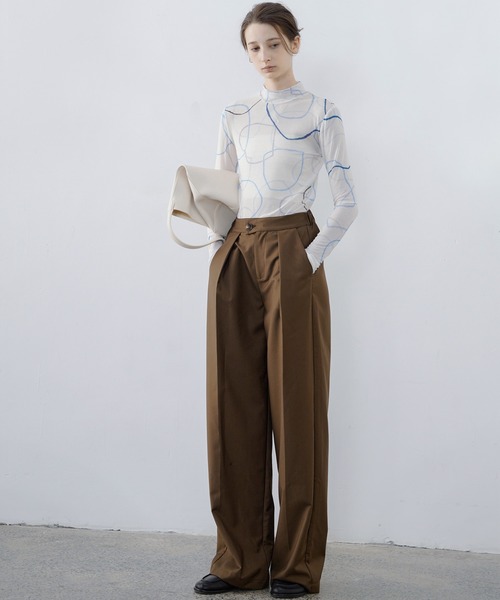 tageechita（タジチタ）の「【tageechita】シアープリントハイネックトップス（Tシャツ/カットソー・レディース・ホワイト・M/L/S）」の9枚目の写真