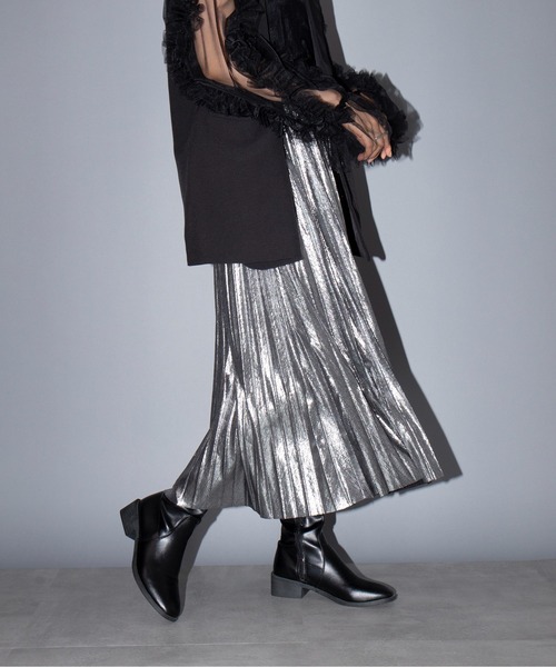 SETUP7（セットアップセブン）の「【SETUP7】シャイニーランダムプリーツロングスカート KNF037（スカート・レディース・シルバー/ゴールド・FREE）」の19枚目の写真