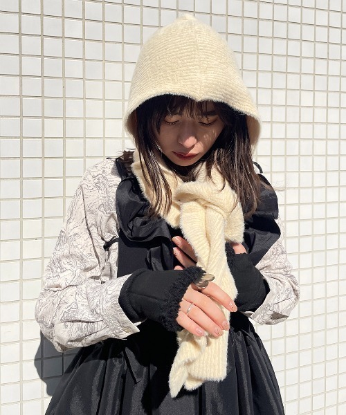 Carrie★オーダー★フードマフラー Casselini（キャセリーニ）の「Casselini(キャセリーニ)フリルシャギー