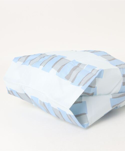 MAZEMAZE(マゼマゼ)の「ECO Bag S - cellophane - 731656(エコバッグ/サブバッグ・レディース・ブルー/ピンク/イエロー・SMALL)」の6枚目の写真