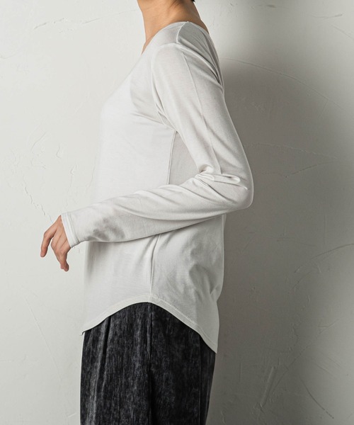 MAYSON GREY（メイソングレイ）の「スキンウェアUネックプルオーバー（Tシャツ/カットソー・レディース・ブラック/グレー・M）」の5枚目の写真