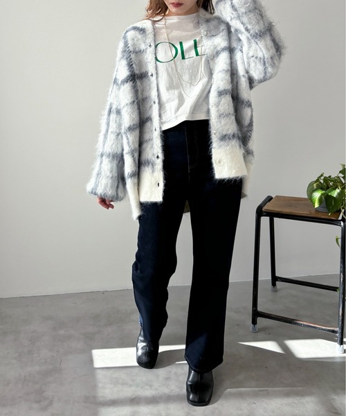 EPIMI E'PIMMY（エピミエピミー）の「【ハンドウォッシャブル】2WAYシャギーチェックカーディガン（カーディガン/ボレロ・レディース・ブラック/オフホワイト/杢グレー・MEDIUM）」の7枚目の写真