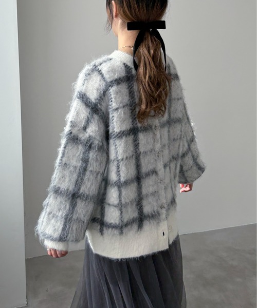 EPIMI E'PIMMY（エピミエピミー）の「【ハンドウォッシャブル】2WAYシャギーチェックカーディガン（カーディガン/ボレロ・レディース・ブラック/オフホワイト/杢グレー・MEDIUM）」の9枚目の写真