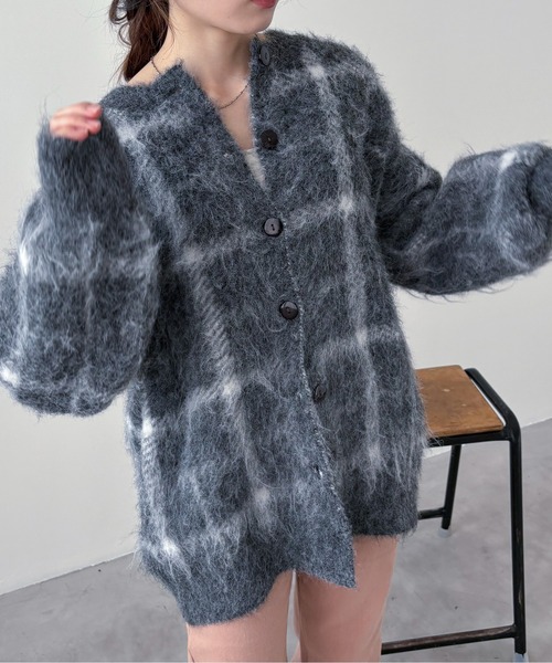 EPIMI E'PIMMY（エピミエピミー）の「【ハンドウォッシャブル】2WAYシャギーチェックカーディガン（カーディガン/ボレロ・レディース・ブラック/オフホワイト/杢グレー・MEDIUM）」の21枚目の写真