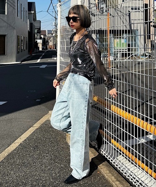 PAGEBOY（ページボーイ）の「メタリックシアーシャーリング（Tシャツ/カットソー・レディース・ブラック/シルバー・FREE）」の5枚目の写真