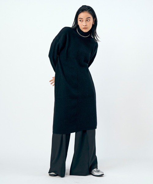 LIENCOEUR（リアンクール）の「ハイネックアシンメトリーワンピース（ワンピース・レディース・ライトベージュ/チャコールグレー/ブラック・FREE）」の7枚目の写真