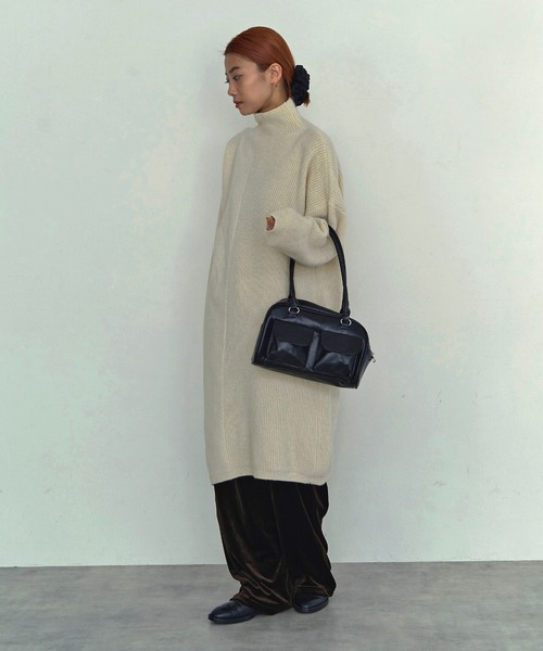 LIENCOEUR（リアンクール）の「ハイネックアシンメトリーワンピース（ワンピース・レディース・ライトベージュ/チャコールグレー/ブラック・FREE）」の9枚目の写真