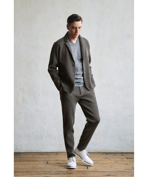 MEN'S BIGI(メンズビギ)の「たて畝ニットジャケット(テーラードジャケット・メンズ・ブルー/チャコールグレー・03/02/01/04)」の8枚目の写真