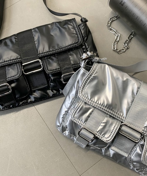 non-hedge（ノンヘッジ）の「ダブルポケットナイロンバッグ（ショルダーバッグ・レディース・ブラック/シルバー・FREE）」の17枚目の写真