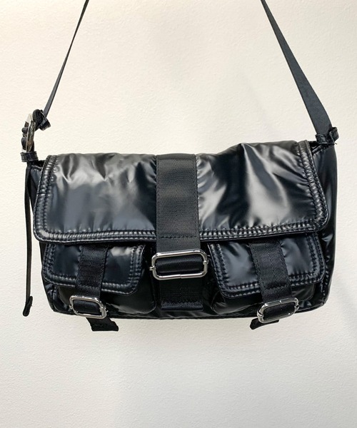 non-hedge（ノンヘッジ）の「ダブルポケットナイロンバッグ（ショルダーバッグ・レディース・ブラック/シルバー・FREE）」の19枚目の写真
